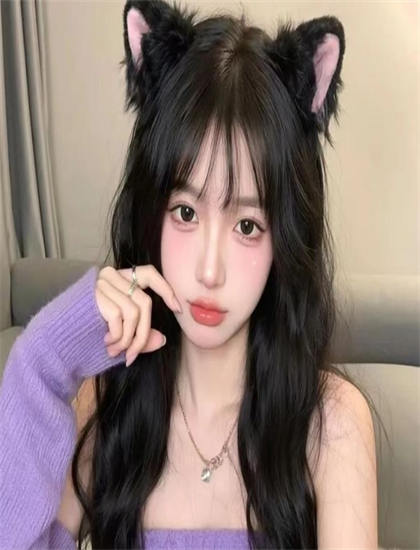 《候鸟停在谎言季》场景布置分析：环境设计与主题呼应探讨